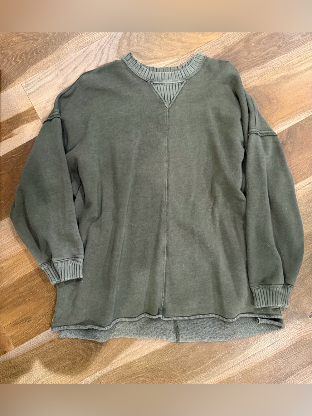 Aerie Women’s Olive Crewneck Sweatshirt